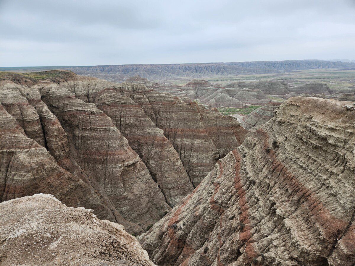 The Rugged Beauty of Badlands National Park: A Complete Visitor’s Guide